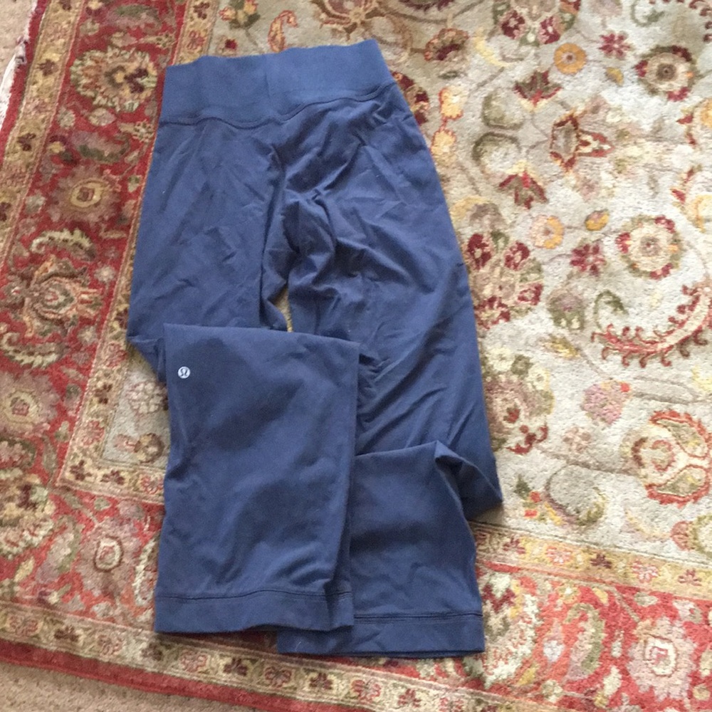 lululemon yoga pants